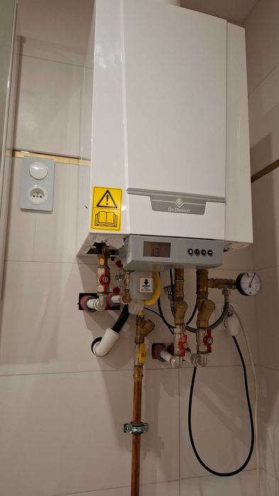 Hydraulik Gazownik Instalator co wod-kan Pompy Ciepła Kotłownie