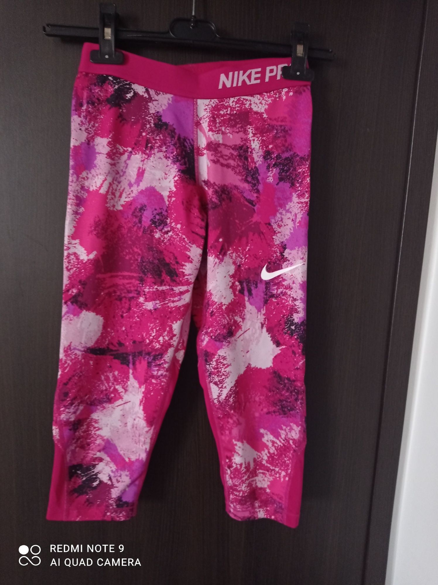 Nike Pro DRI -FIT spodnie spodenki sportowe biegowe rozm. 146-158