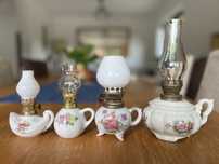 Mała lampa naftowa kolekcjonerska 13cm