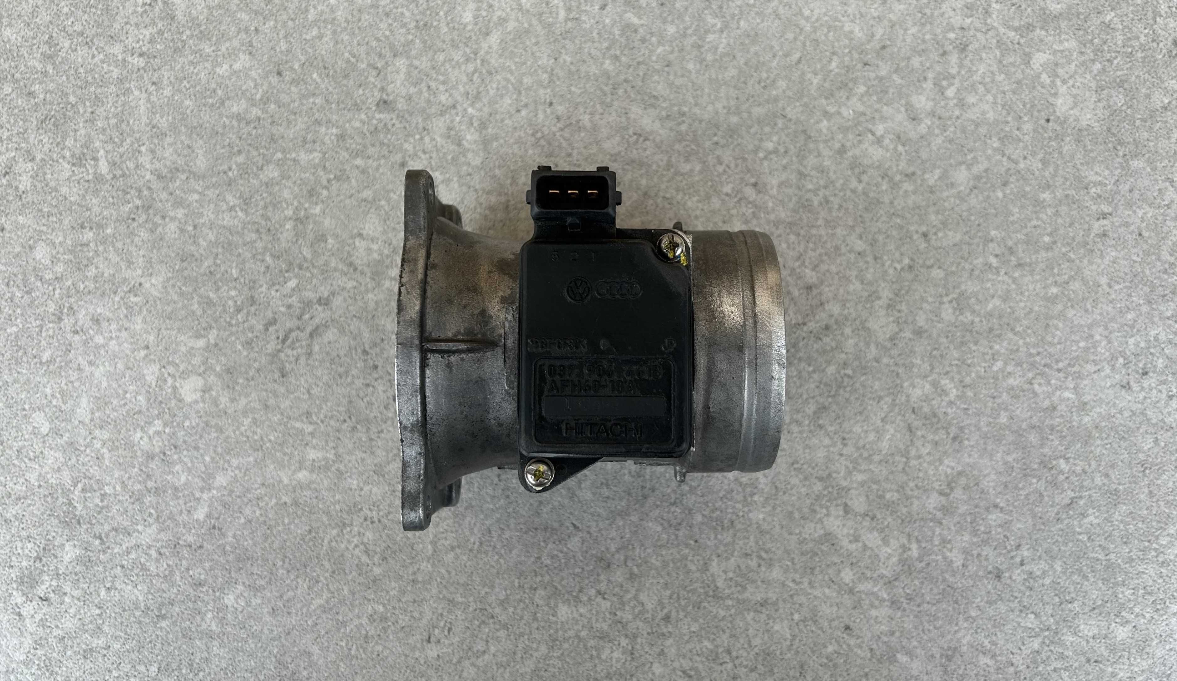 Расходомер (ДМРВ) Audi A4 B5 1.6L 1.8L | Audi A6 C4 1.8L
