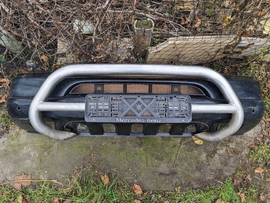 Передній бампер Mercedes ML 270, ML 400, W163