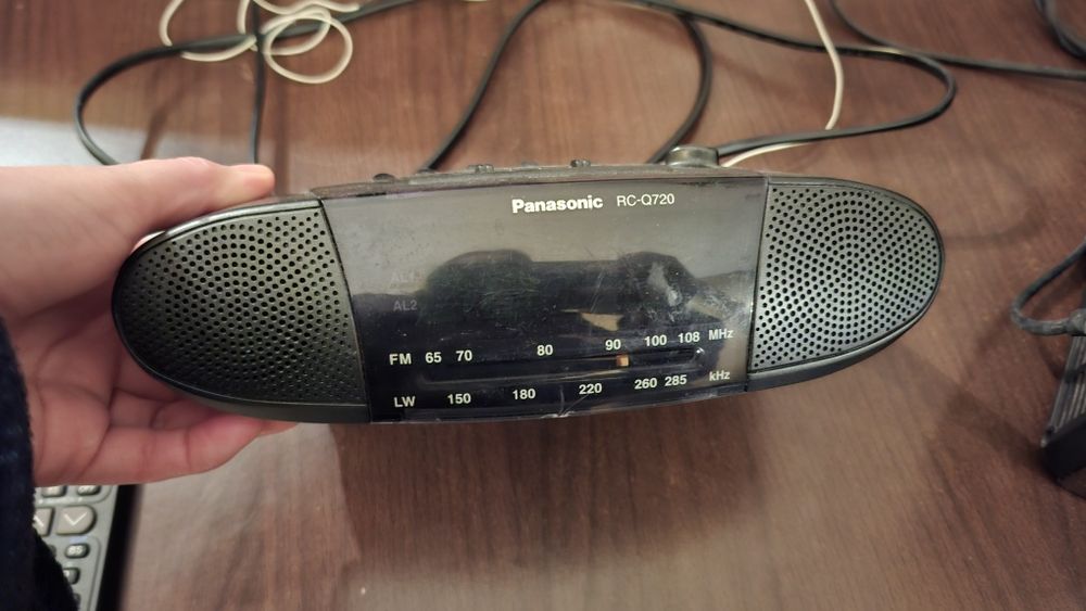 Лот Радио Приемник будильник