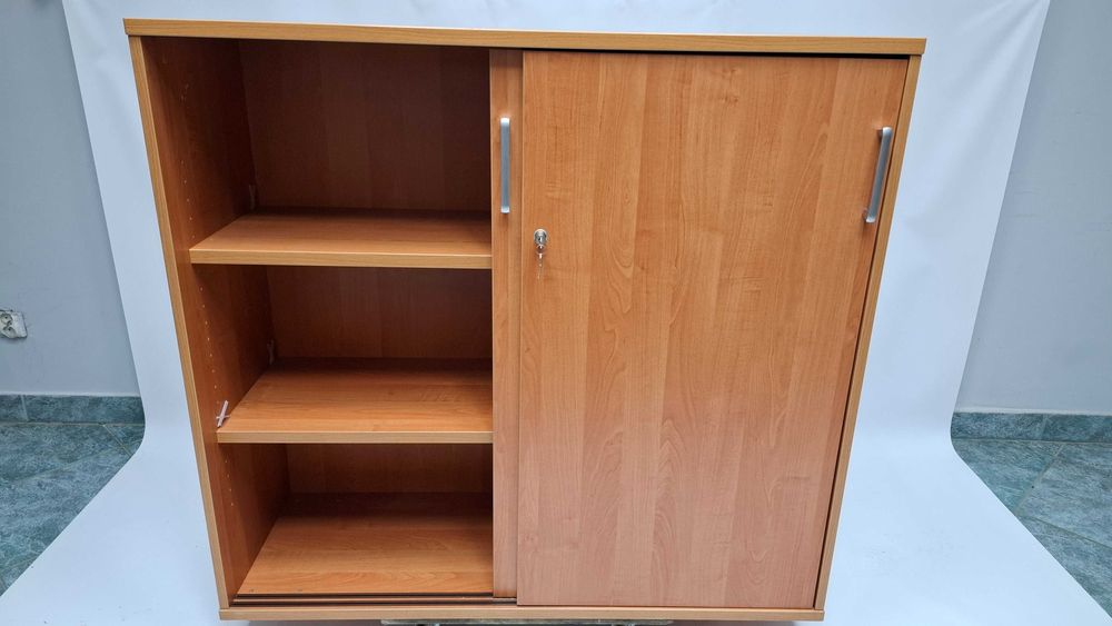 Zestaw mebli Wuteh olcha (biurko 160x80 + kontener + szafa) duża ilość
