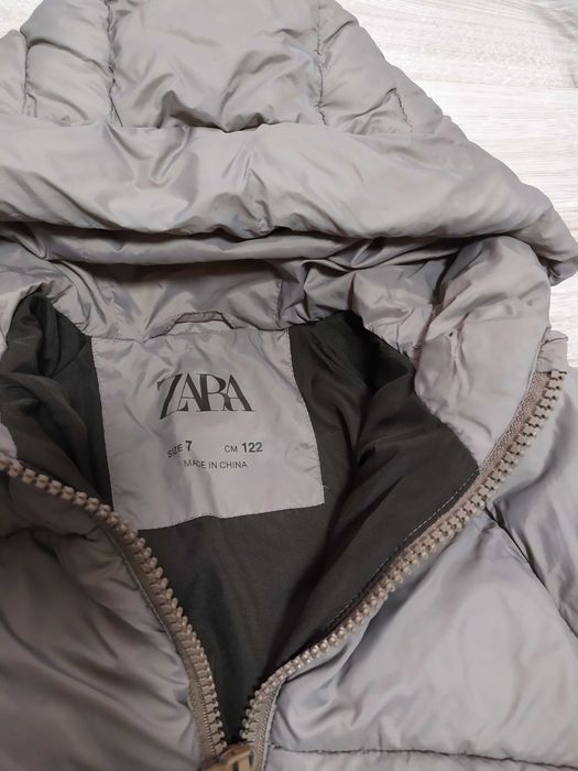 Курточка пуховик для дівчинки zara