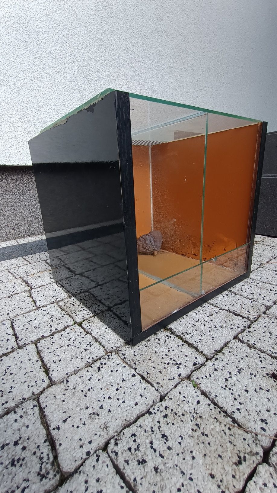 Terrarium 30x30x30 drewniane z przegrodą