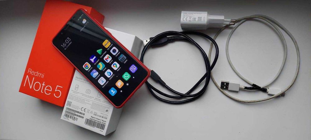 Xiaomi Redmi Note 5 4/64 gb  Повний комплект