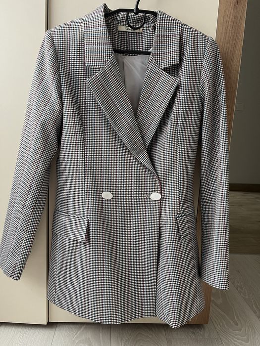 Жіночий піджак, розмір с/м