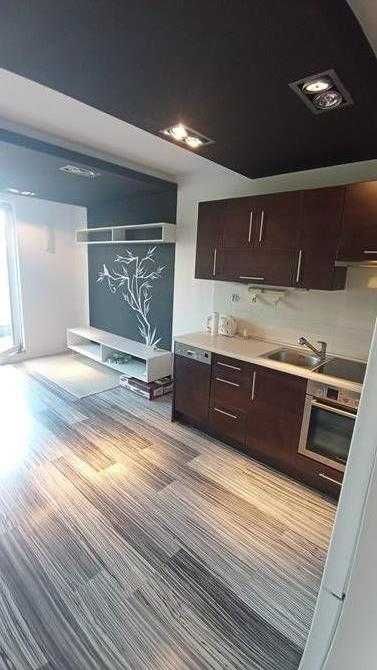 *Do wynajęcia jasne 2 pokoje, Strzegomoska 42E, BRAK PROWIZJI