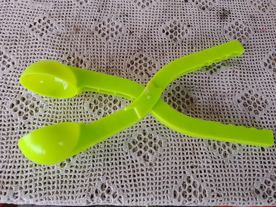 Сніжколіп для гри в сніжки