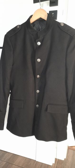 Marynarką Zara roz.48