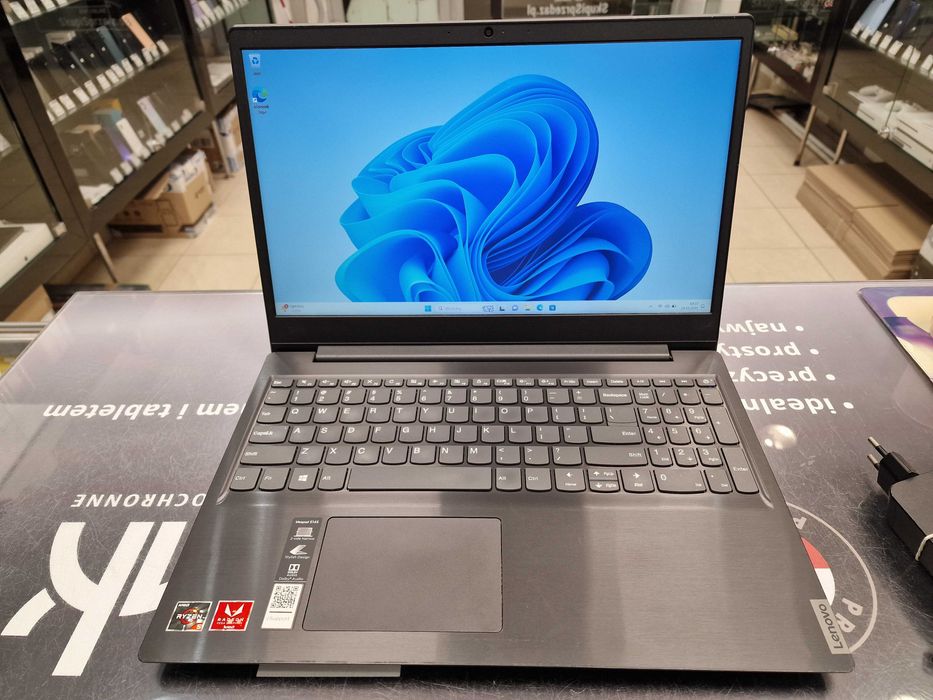 Lenovo Ideapad S145/ R5 3500U/ 8GB/ 256GB/ 15.6" FHD/ W11/ czytaj