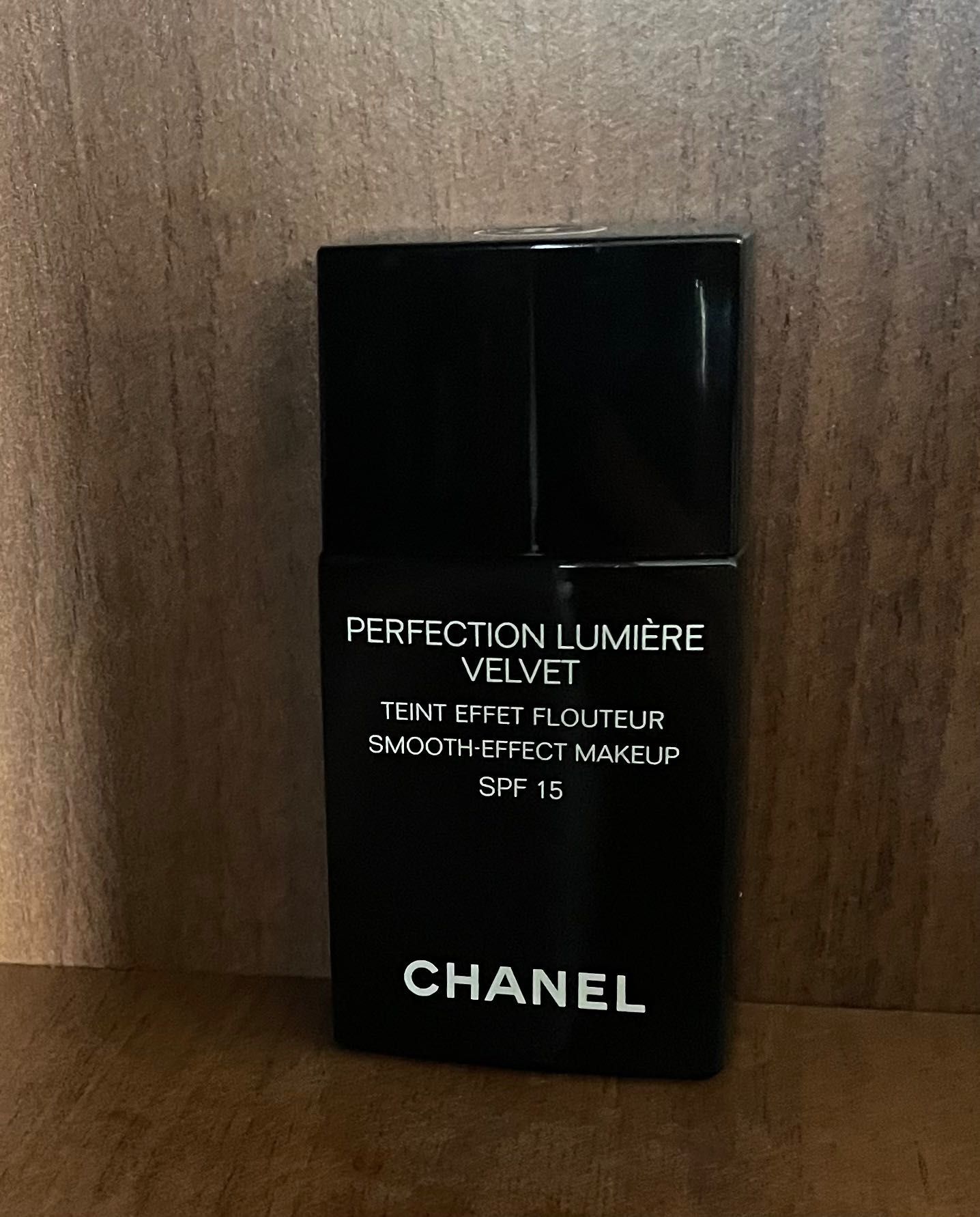 Chanel perfection lumiere velvet beige 10