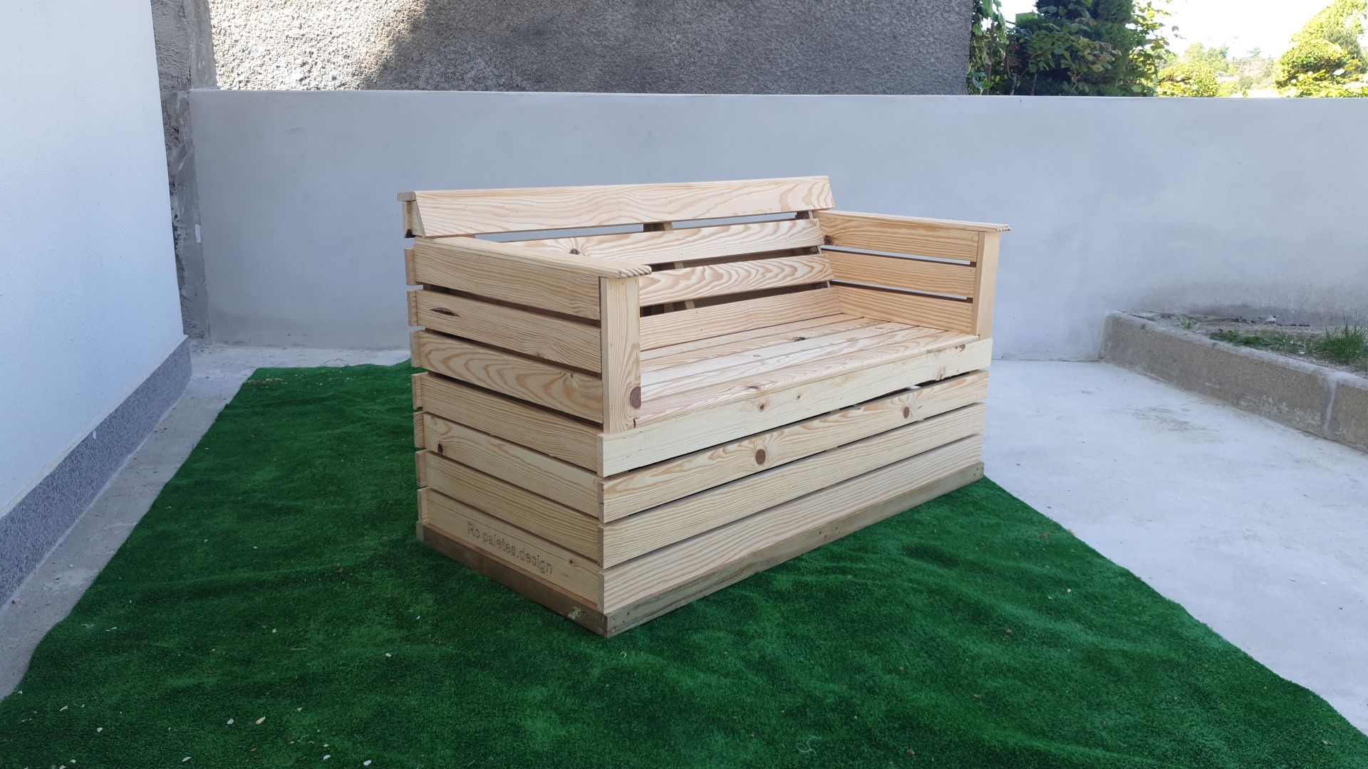 Sofás em paletes. ESPLANADAS - Modelo Box