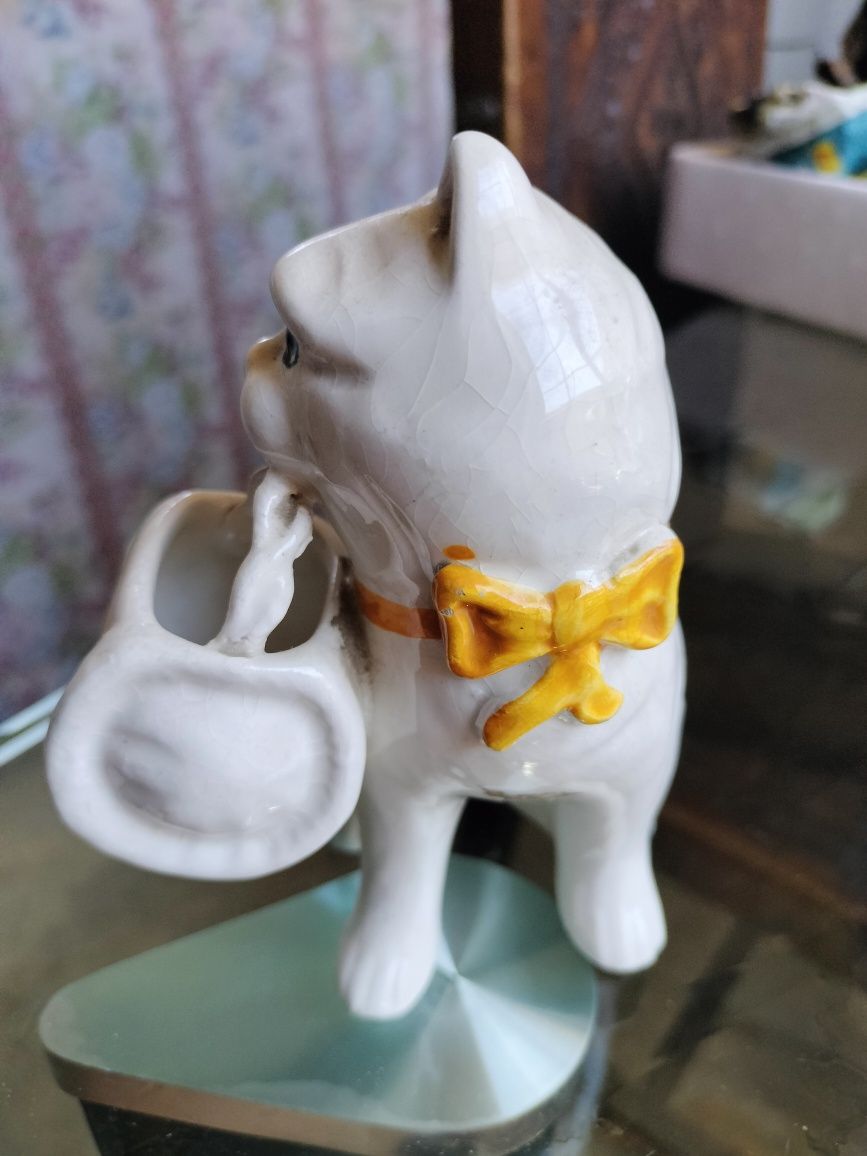Paliteiro em forma de gato