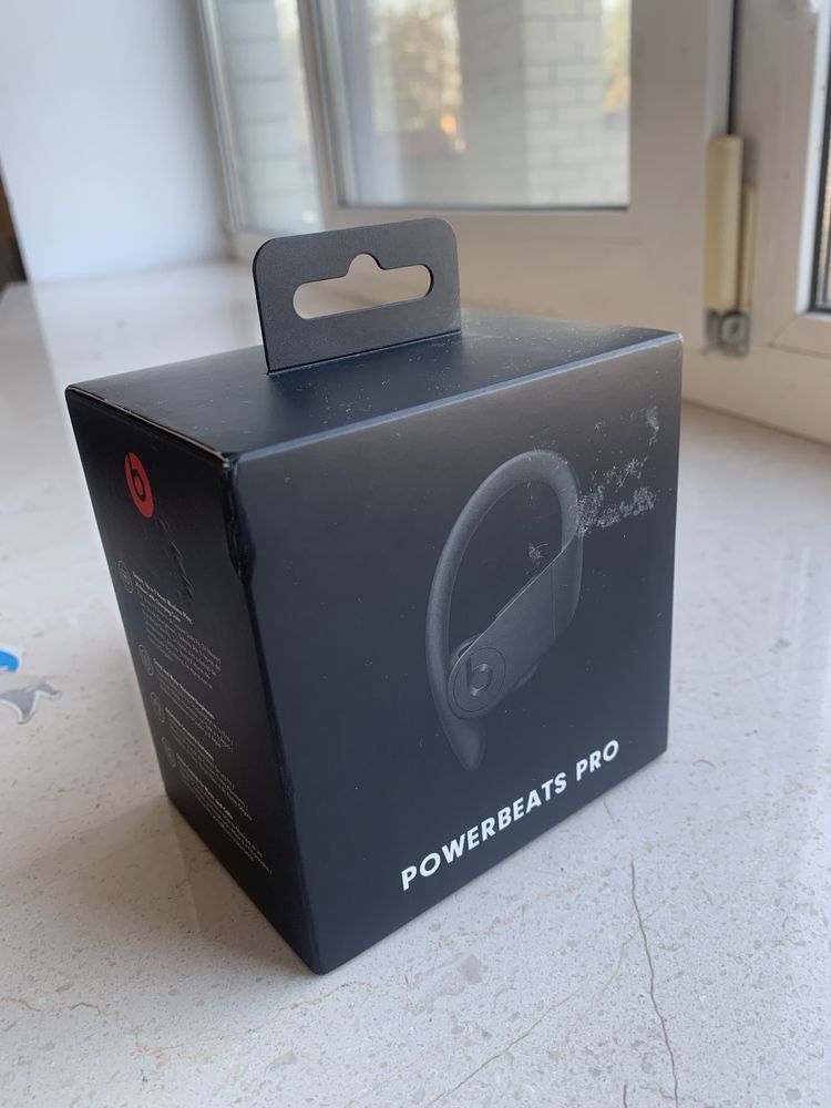 PowerBeats Pro (beats by dr.dre)