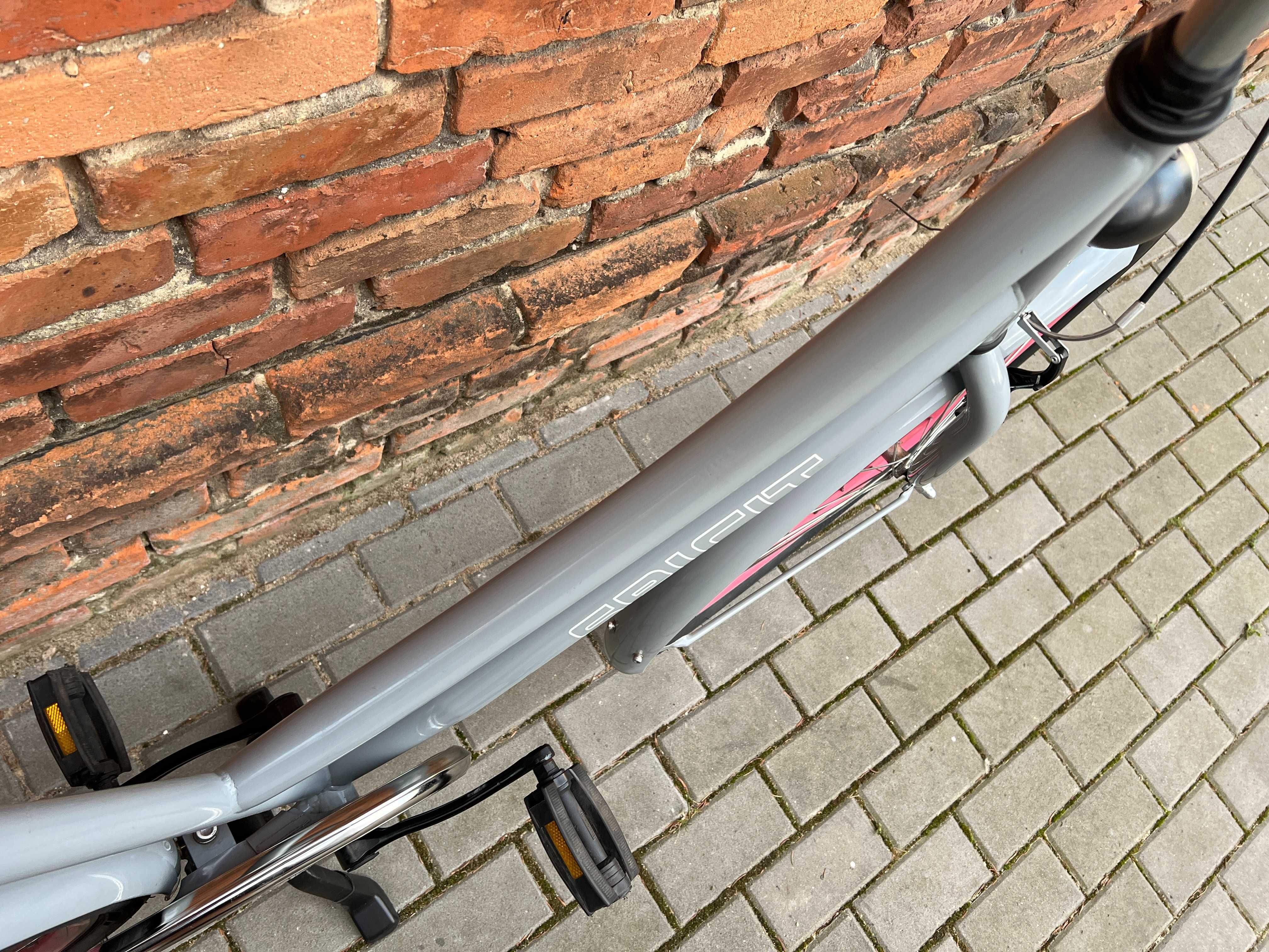 Spirit Plus 28'', rower holenderski, miejski