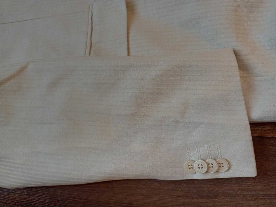 Костюм чоловічий класика