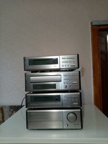 Denon D-100 (upa-100+ucd-100+utu-100+udr-100)