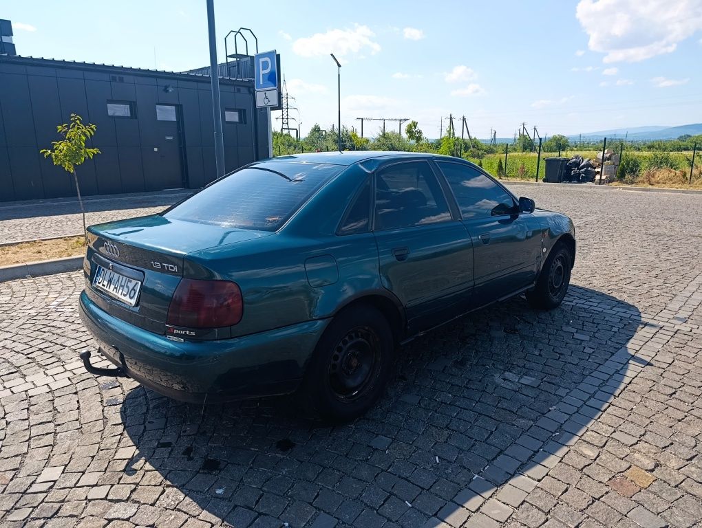 Продається ауді а4 b5