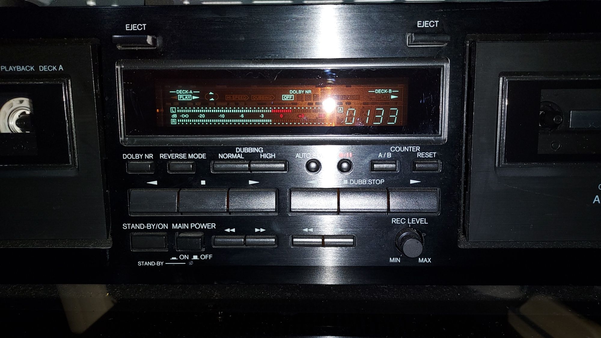 Leitor e gravador de cassetes Onkyo modelo TA-RW 244