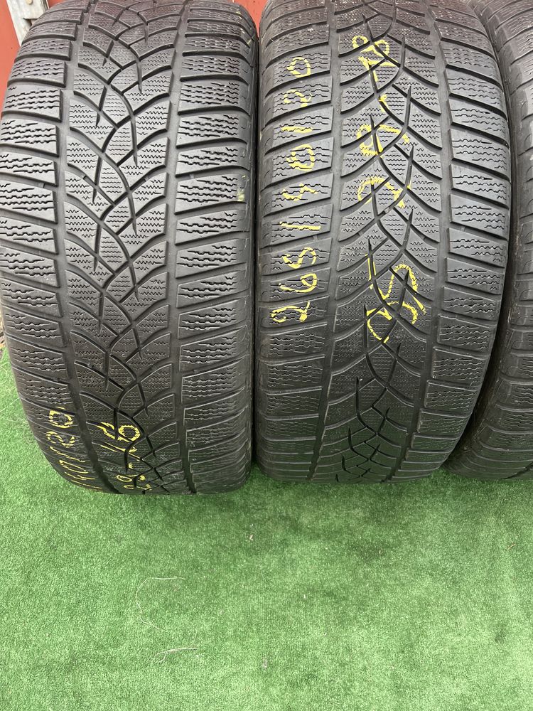 Opony Goodyear 265/40/30 komplet