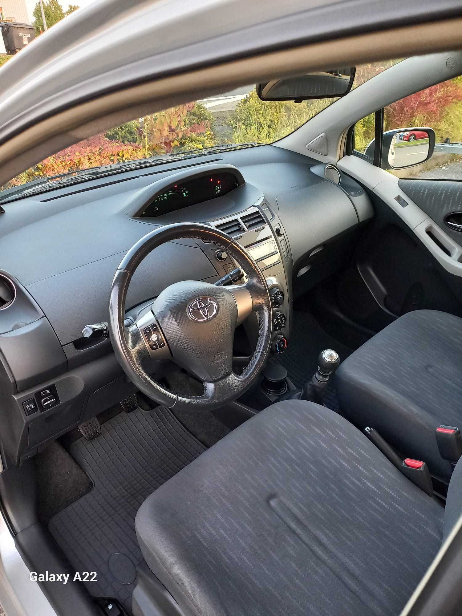 Toyota Yaris II – Polski salon, ekonomiczny silnik