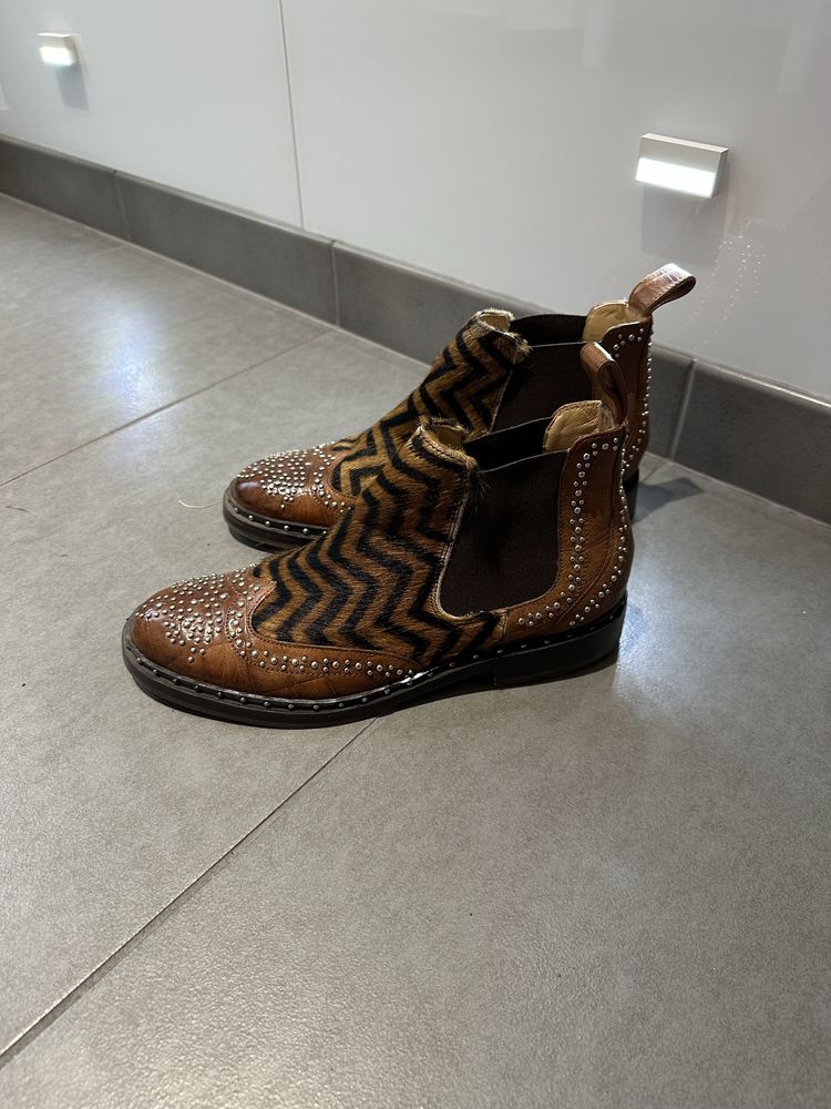 Piękne, skórzane buty damskie firmy Melvin & Hamilton