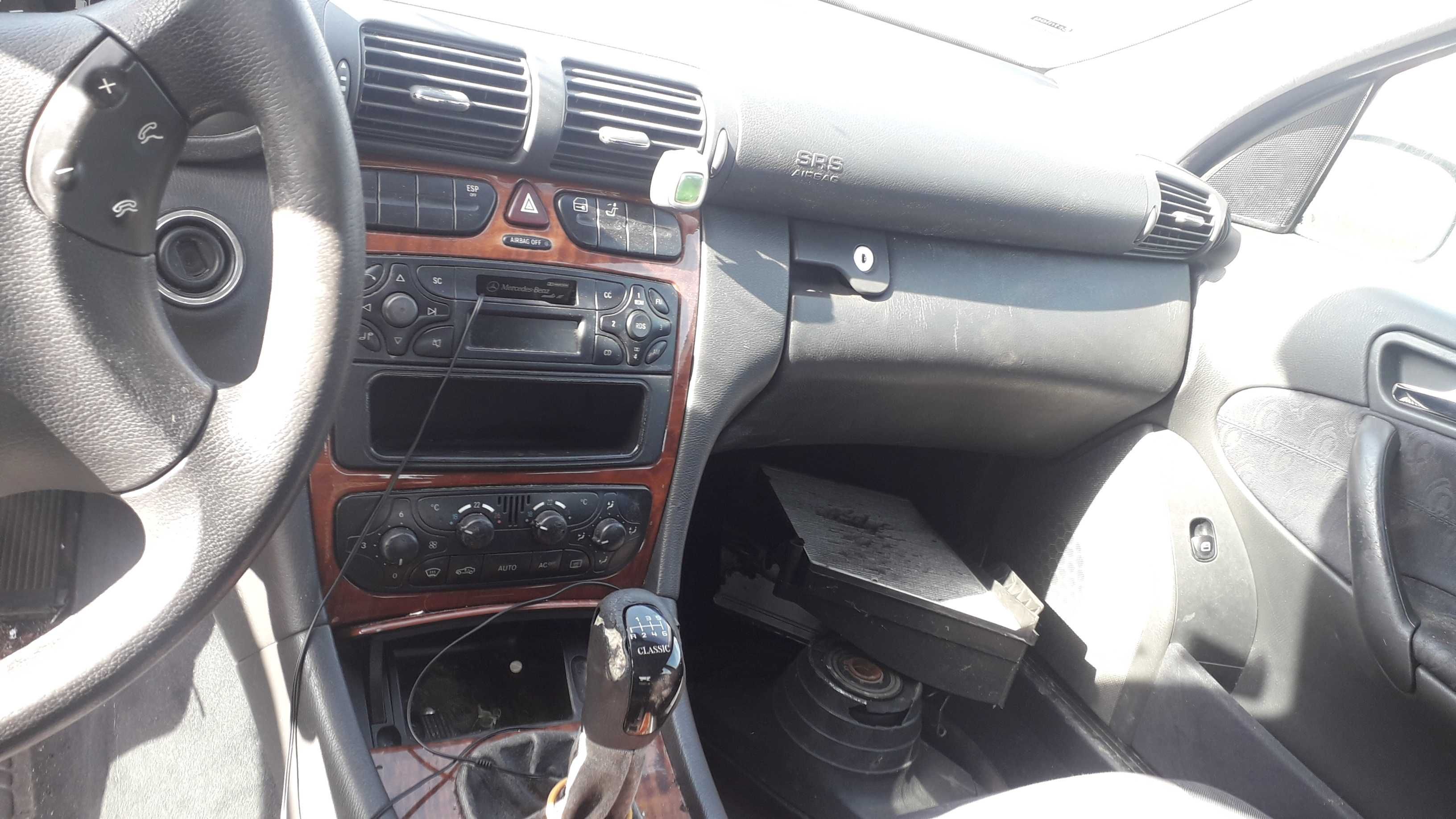 Temos para peças Mercedes C 200 Diesel