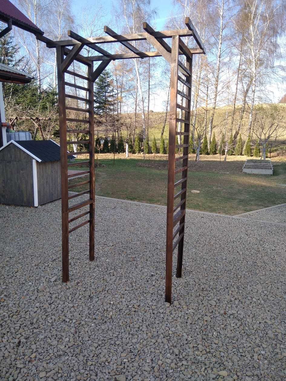 Pergola drewniana duża solidna