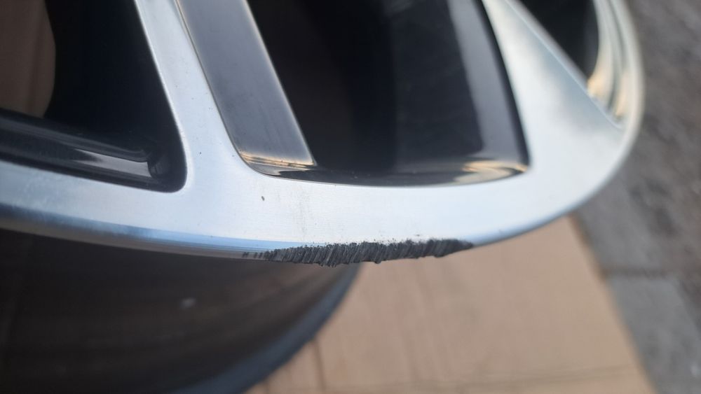 1x 19 5x112 Felga Audi A3 S3 RS3 8Y 8" ET49 8,0Jx19H2 alufelga orygina