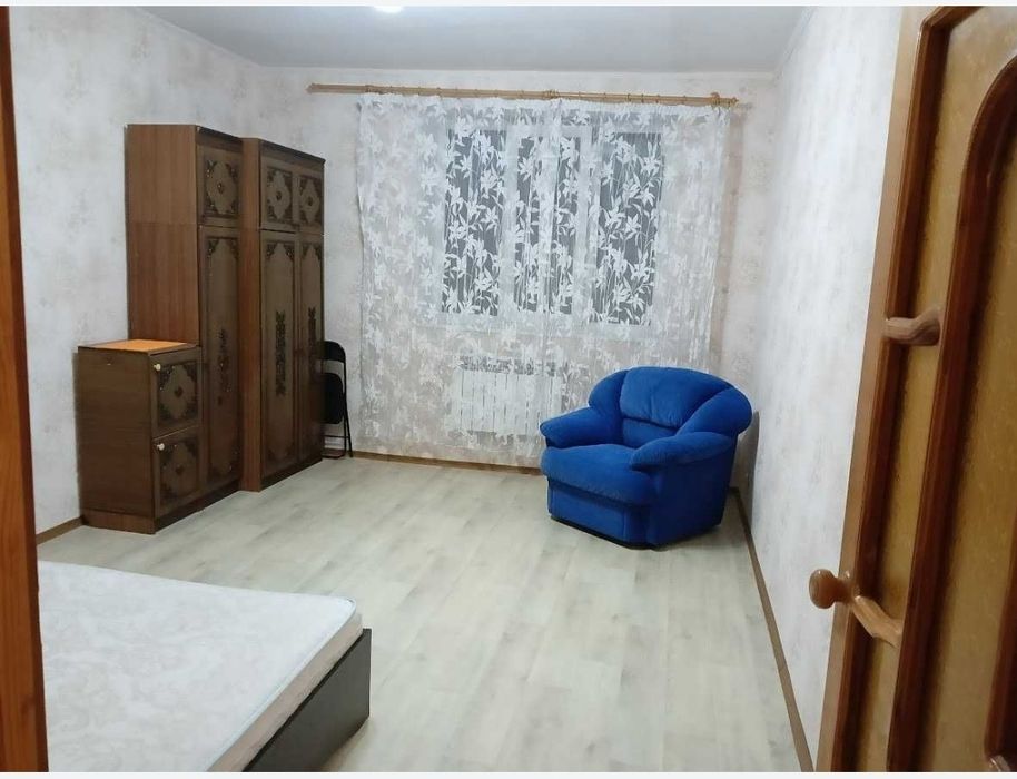 Сдам 2х комн квартиру м.Дворец Спорта в новострое