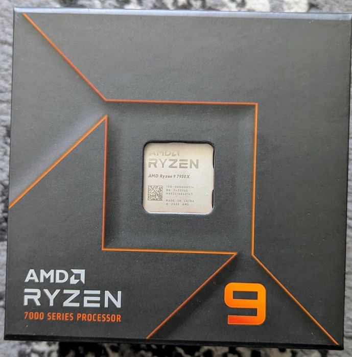 Процесор AMD Ryzen 9 7950X (100-100000514WOF)