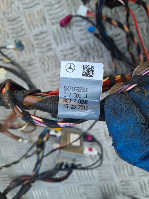 Mercedes Vito 447 radio nawigacja instalacja antena moduł BECKER kpl