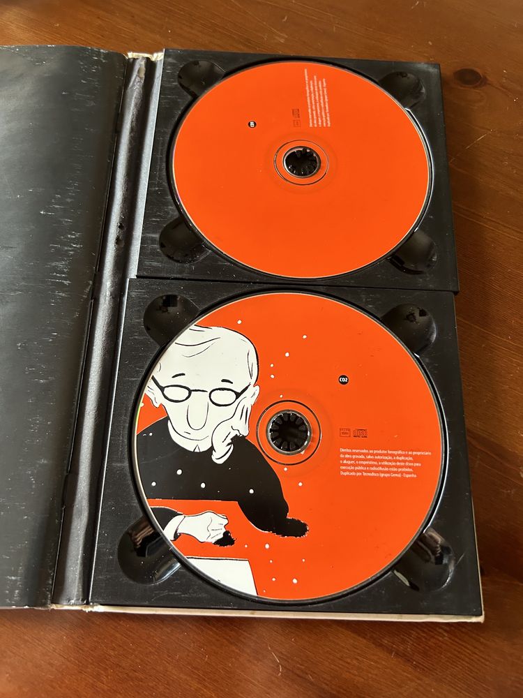 Woody Allen, com banda desenhadas e 2 CDs