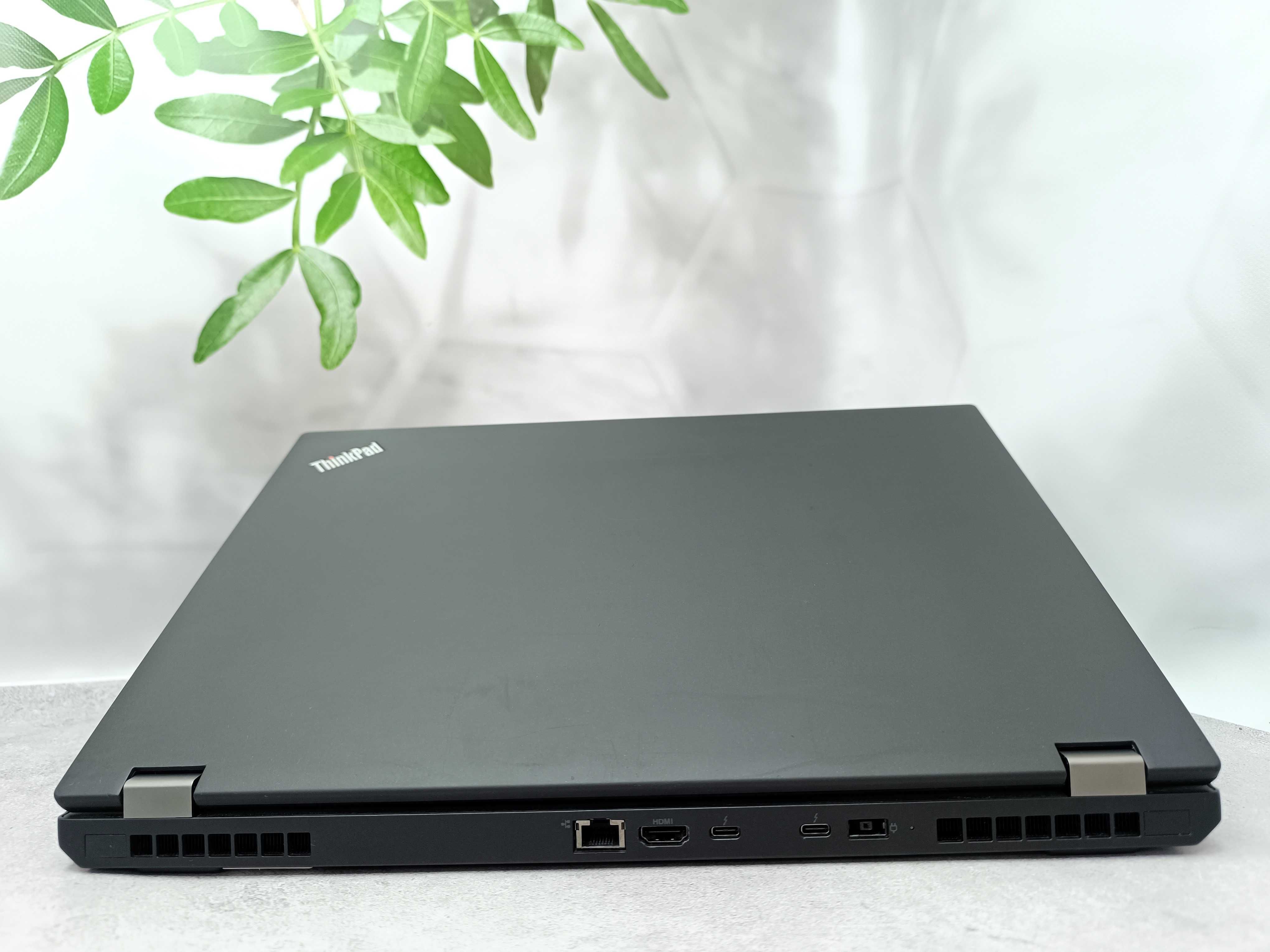 Quadro P2000 4GB/32/512/Ноутбук Lenovo ThinkPad P52/i7-8850H/15"/IPS