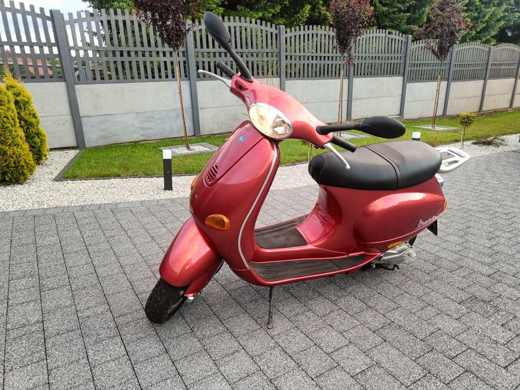 Piaggio Vespa et4