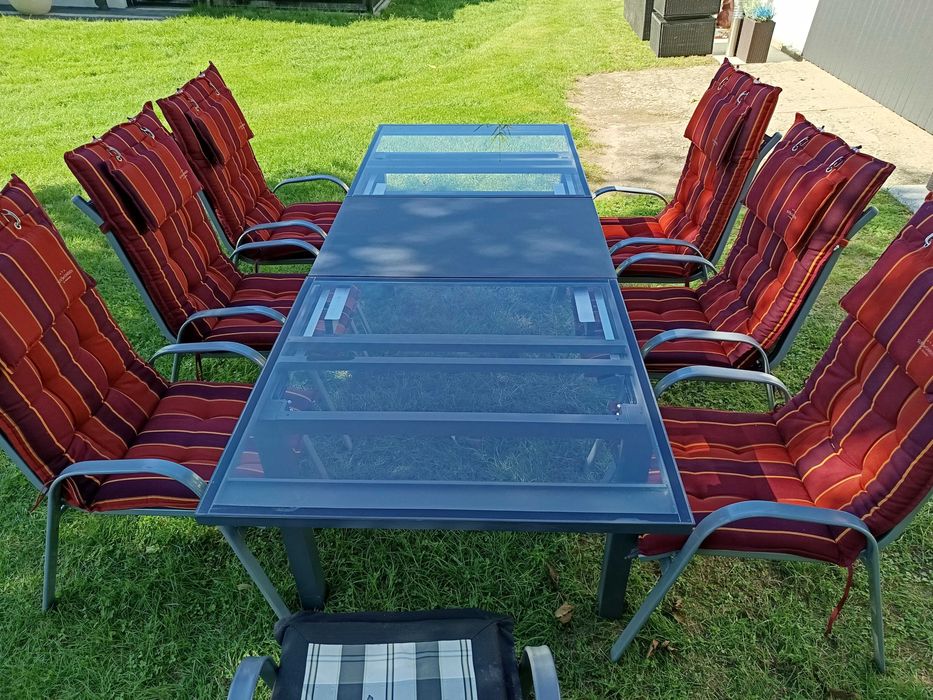 Zestaw mebli ogrodowych aluminiowy i duży stół