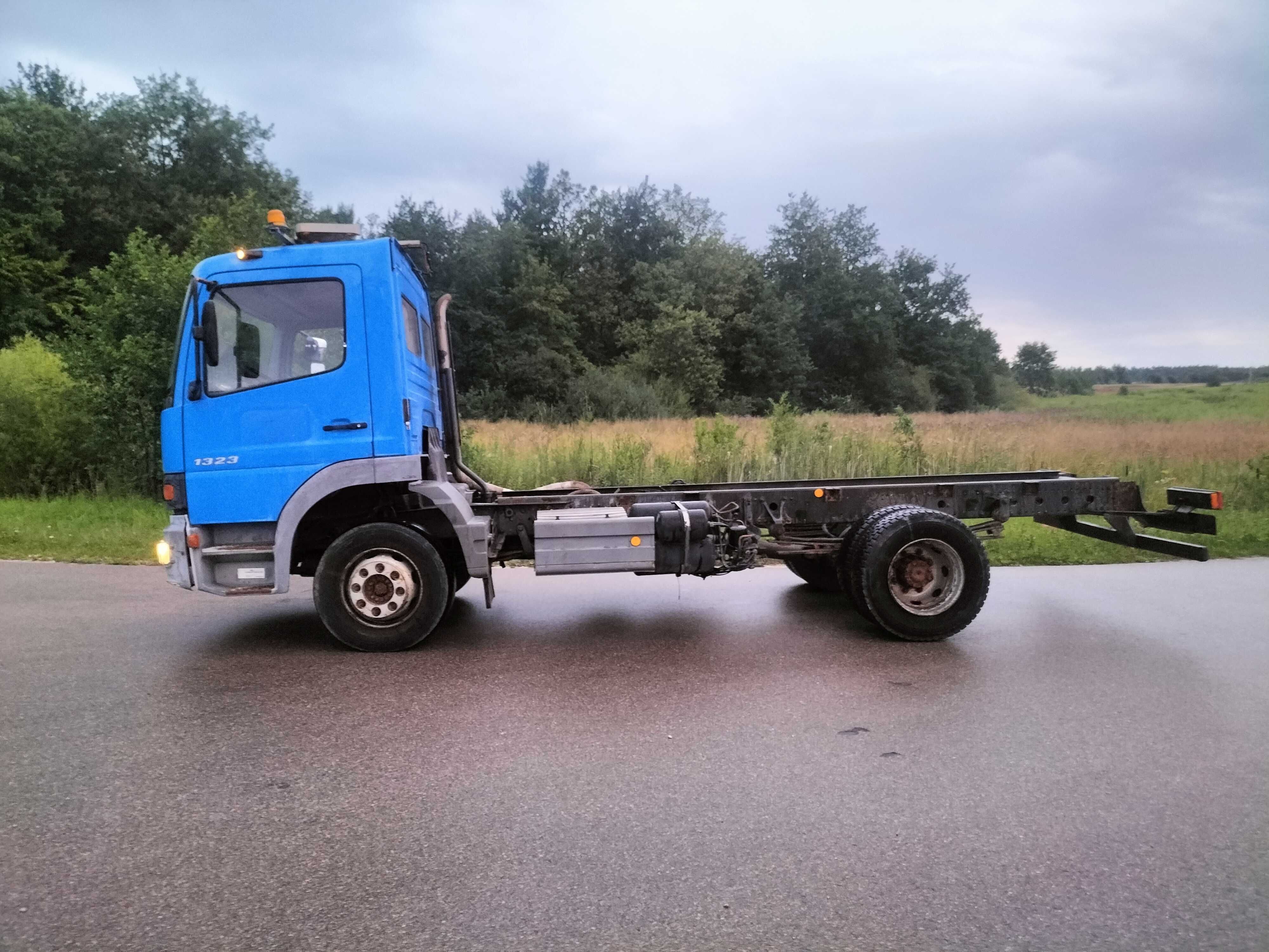 Mercedes Atego 1323 resor hydraulika przebieg tylko 150tys km