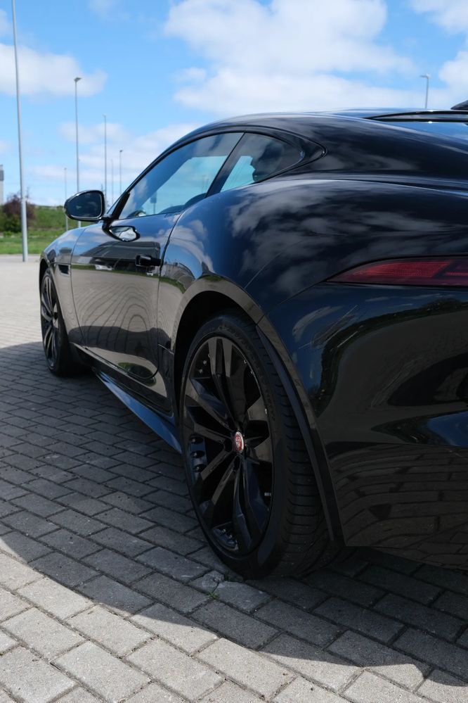 Jaguar F-Type Cesja Jaguar F-Type AWD R/D Dynamic Black Edition