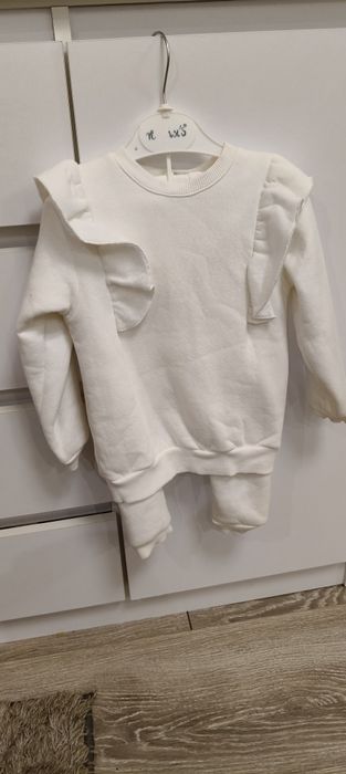 Костюм на флісі на дівчинку нарядний