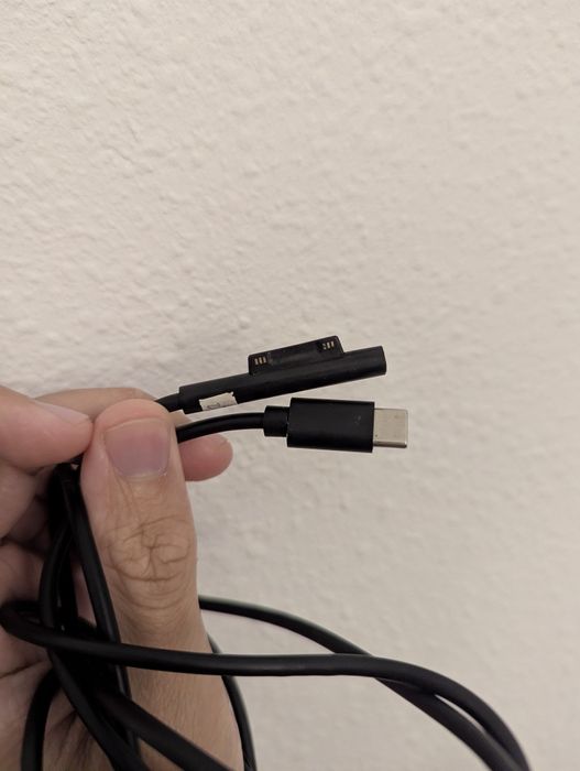 Кабель Microsoft Surface — Type C