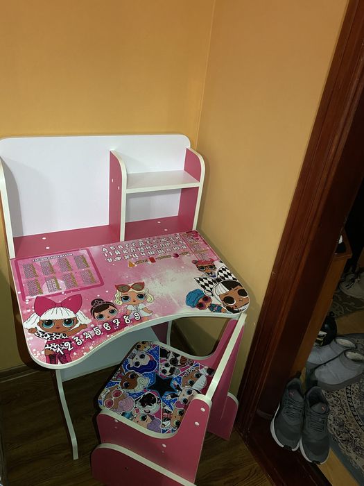 Парта зростаюча лол,парта дитяча ,парта для навчання ,дитячий столик.