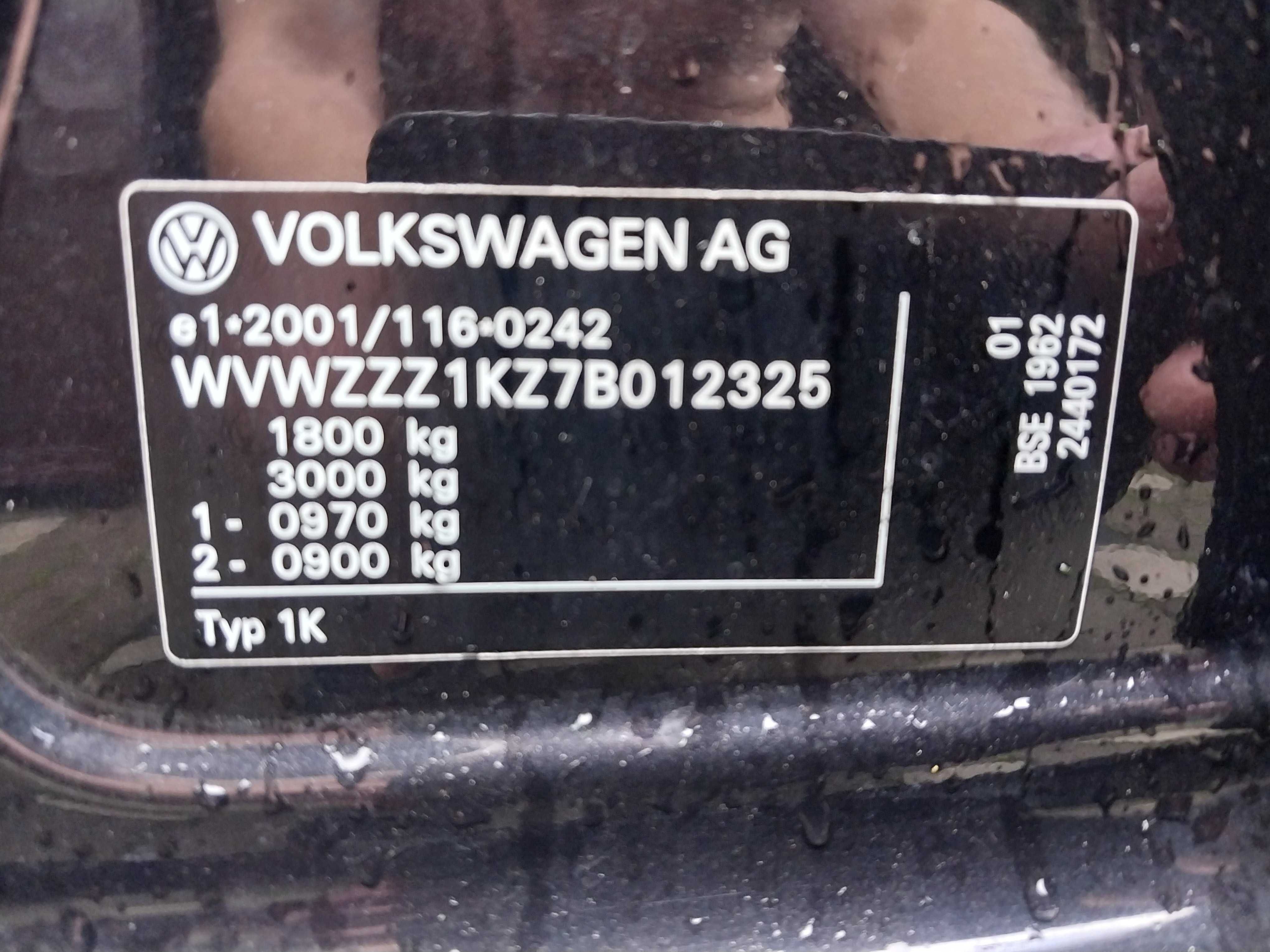 Volkswagen Golf 5 1.6 mpi