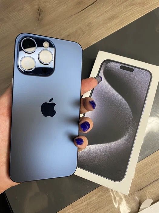 iPhone 15 pro Max 256 GB