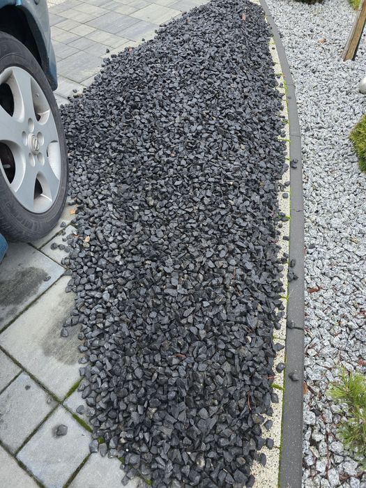 Kamyk kamyczek czarny