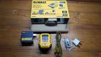 Dewalt  dcb094  2 в 1 usb адаптер зарядний пристрій