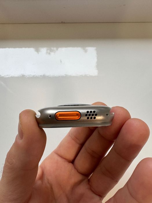 Apple Watch Ultra 2 Titanium 49mm + 3 ремінця