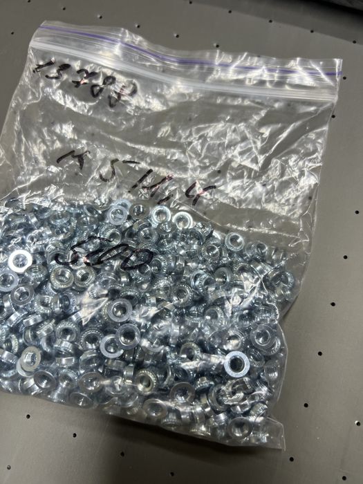 Гвинт М3 різні та м5х18, чорні