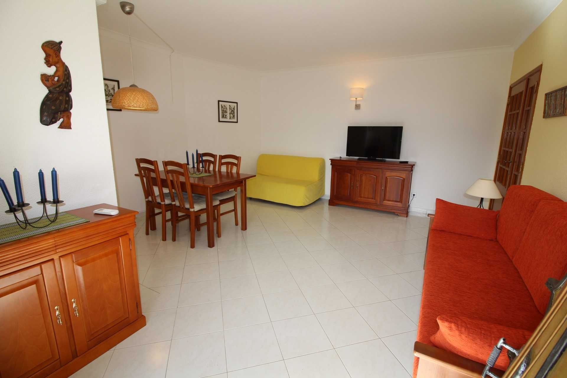 Armação de Pêra T1 com Piscina, Vila Nova 1 e Garagem