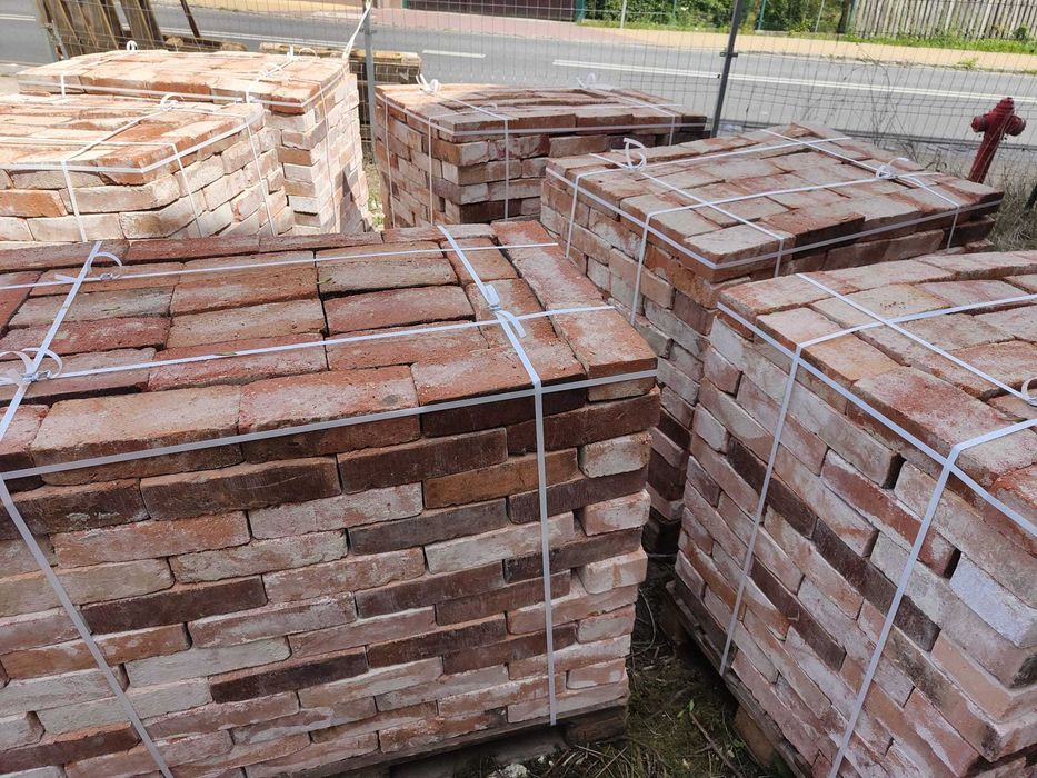 Cegła gotycka klasztorna 28-30 x 14 x 7 cm